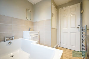 Photo 19- click for photo gallery